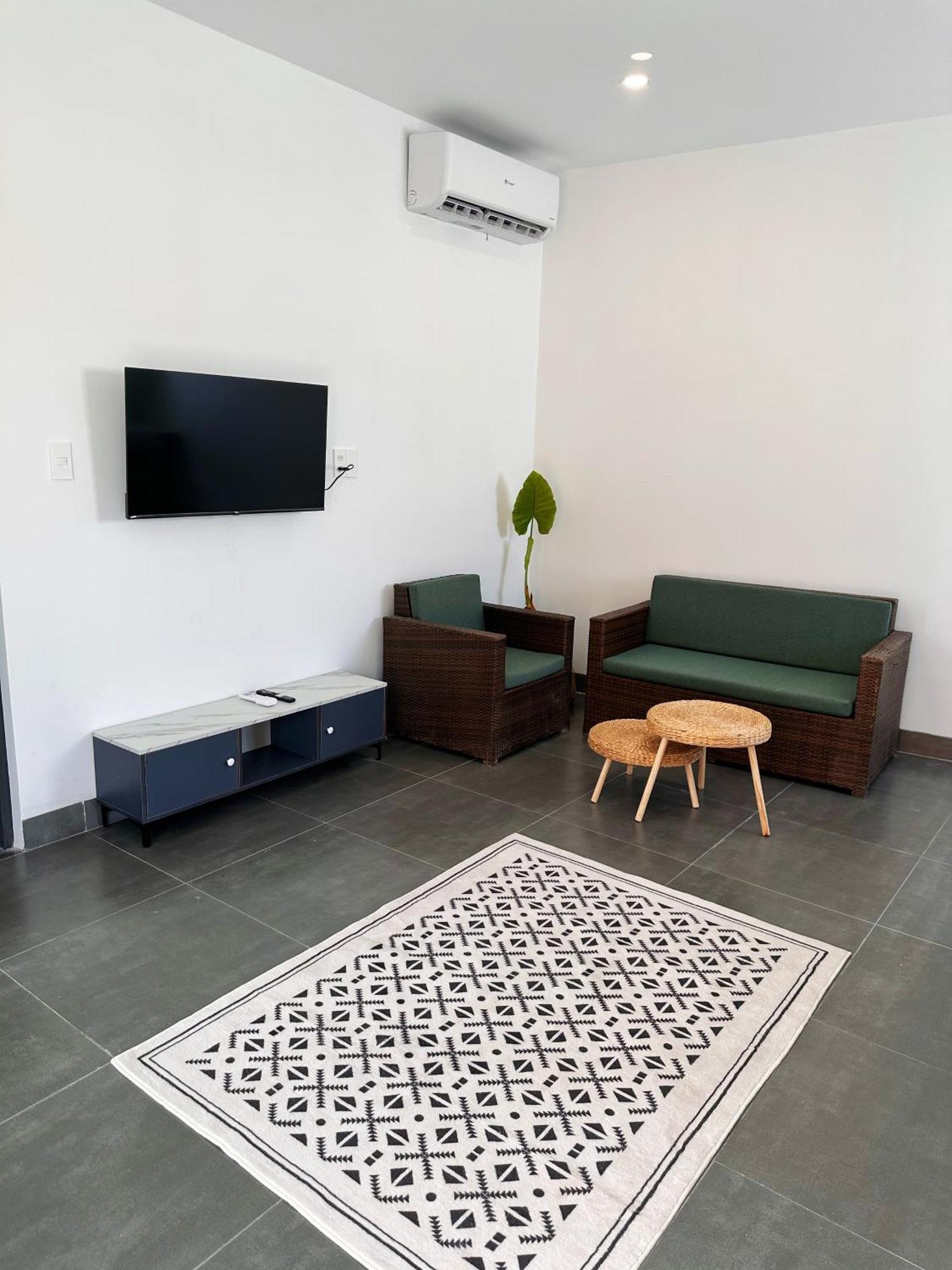 Gito Hostel Хойан Экстерьер фото